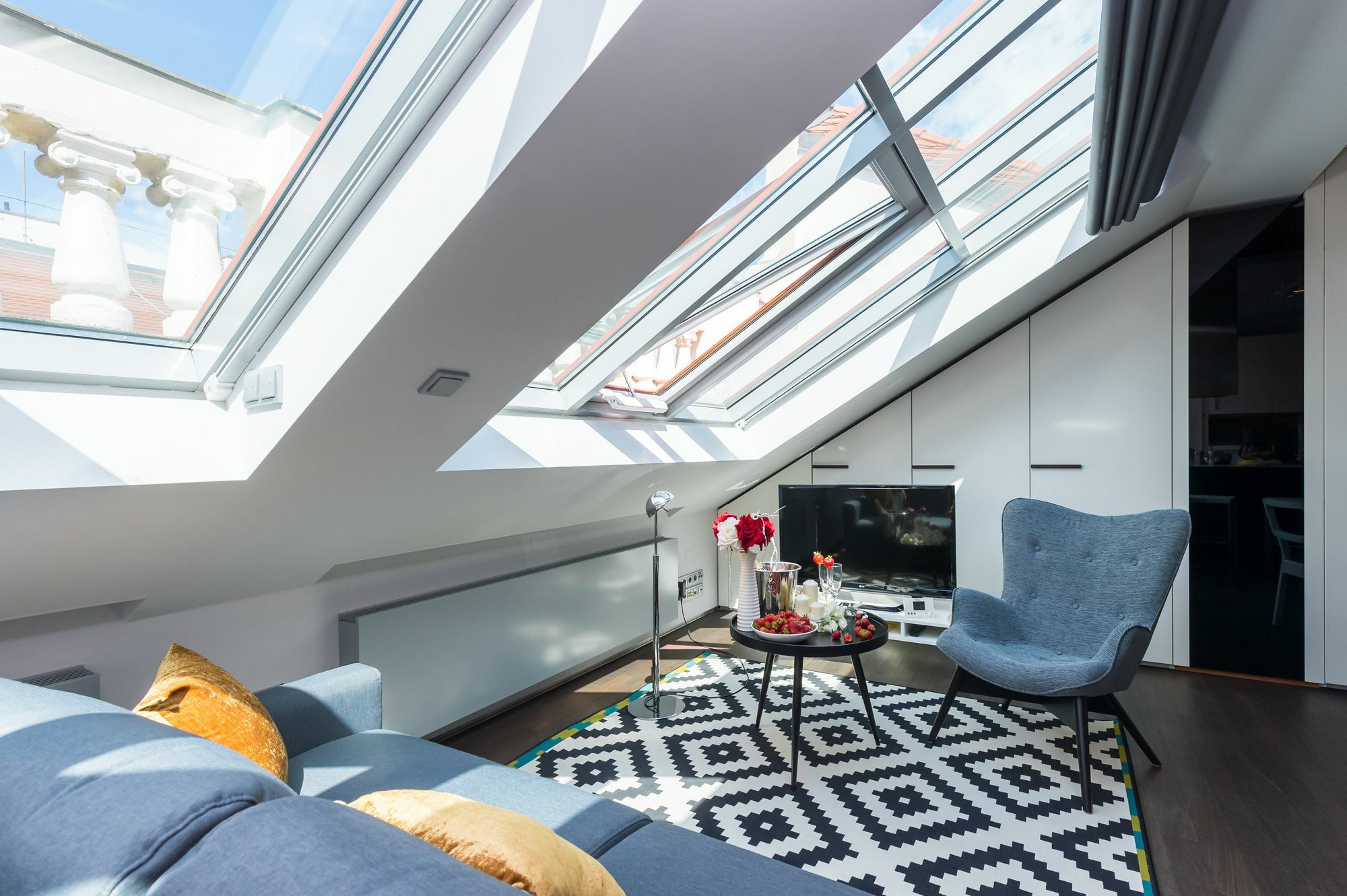 Empirent Gold Street Apartments براغ المظهر الخارجي الصورة